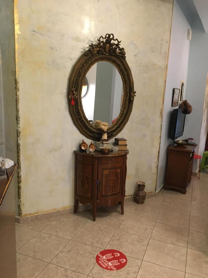 Hotel George Каламата Экстерьер фото