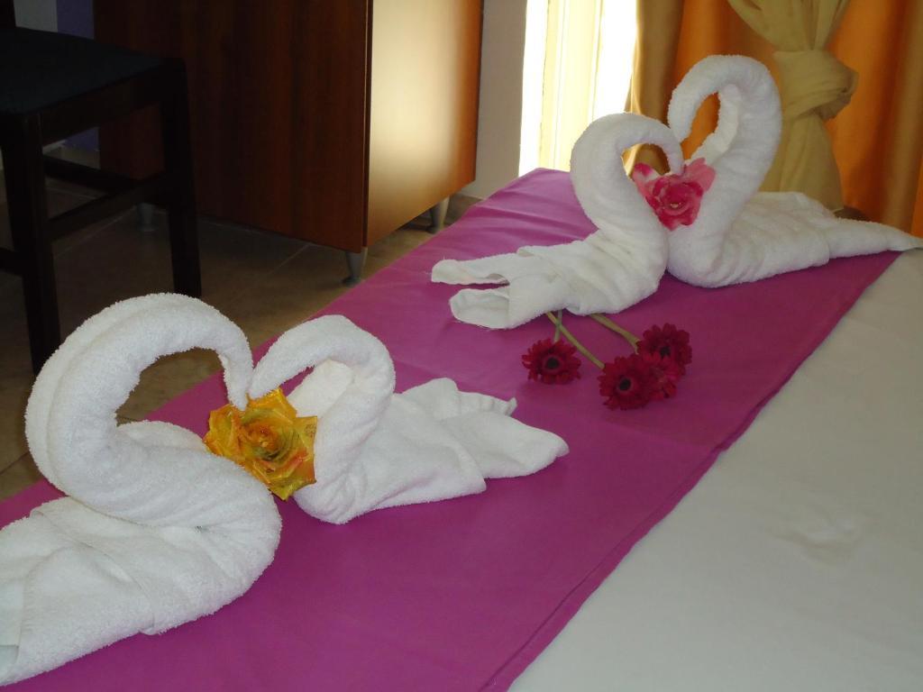 Hotel George Каламата Экстерьер фото